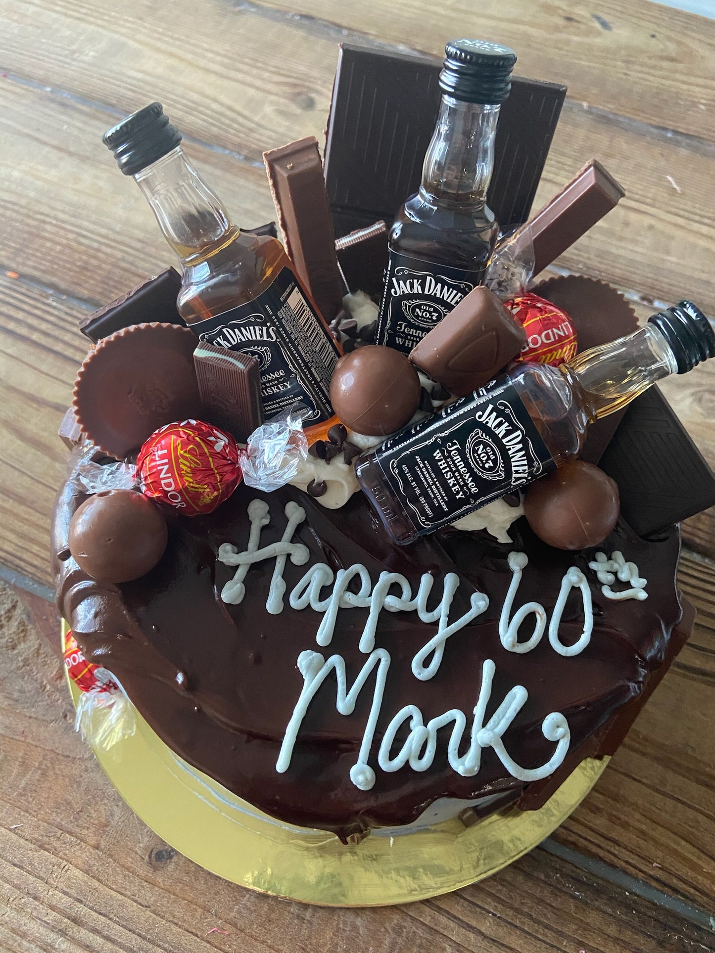 Custom Cake for All Occasions