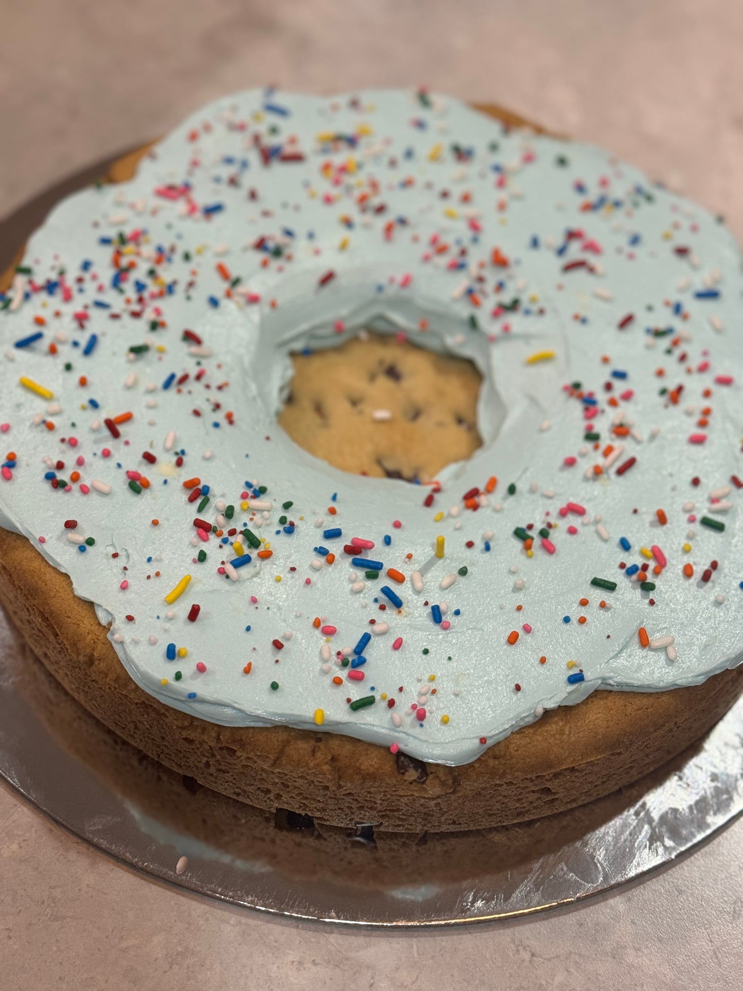 Custom cookie cakes
